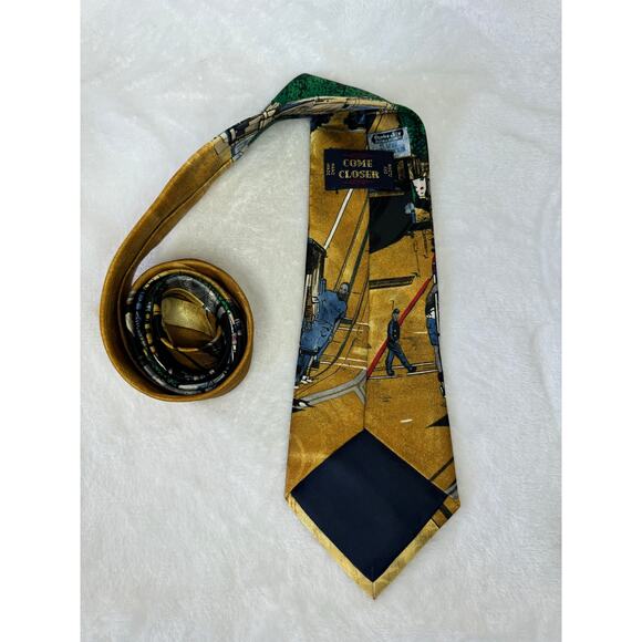 Come Closer Handmade Silk Men's Tie California Theme - Picture 2 of 4